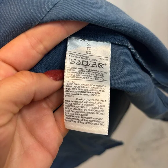 Brand new with Tags Ladies‎ Old Navy Relaxed Tencel® Shirt Blue Size XL - Picture 13 of 15